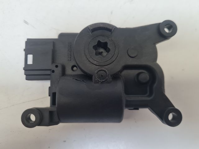 bontott VW GOLF VII Fűtés Állító Motor