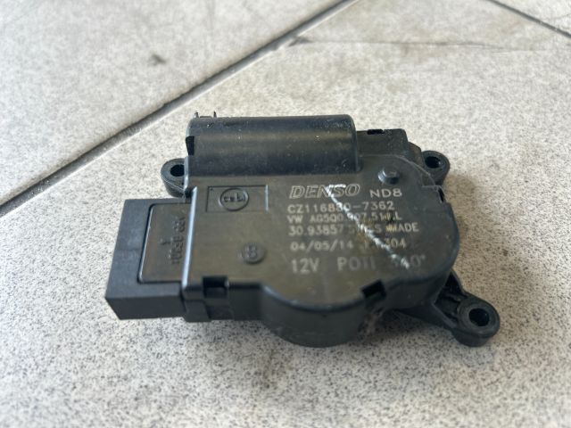 bontott VW GOLF VII Fűtés Állító Motor