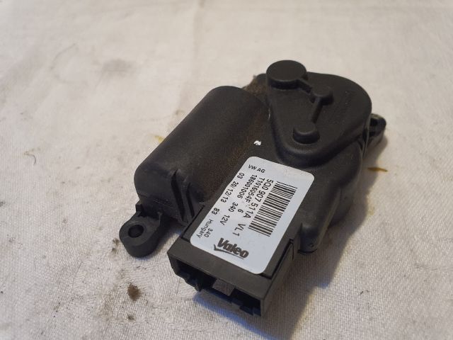 bontott VW GOLF VII Fűtés Állító Motor