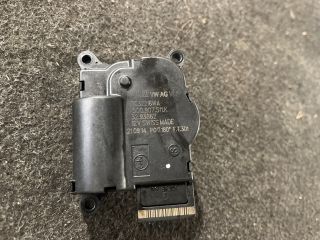 bontott VW GOLF VII Fűtés Állító Motor