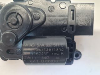bontott VW GOLF VII Fűtés Állító Motor