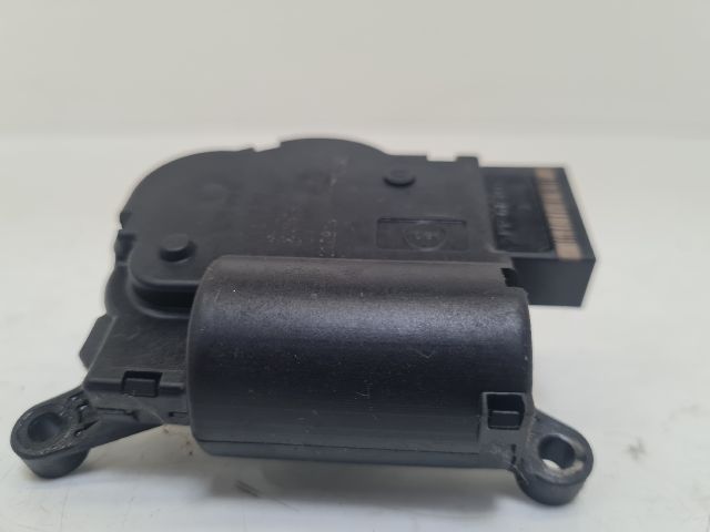 bontott VW GOLF VII Fűtés Állító Motor