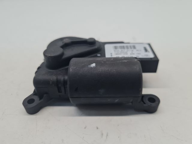 bontott VW GOLF VII Fűtés Állító Motor