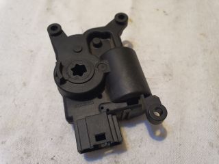 bontott VW GOLF VII Fűtés Állító Motor