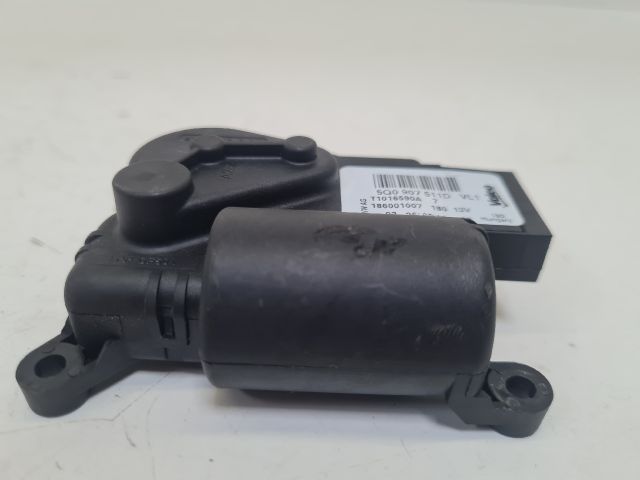 bontott VW GOLF VII Fűtés Állító Motor