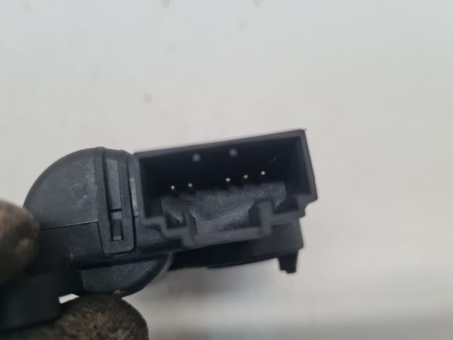 bontott VW GOLF VII Fűtés Állító Motor