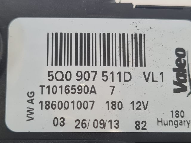 bontott VW GOLF VII Fűtés Állító Motor