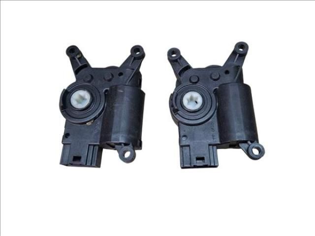 bontott VW GOLF VII Fűtés Állító Motor