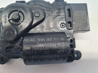 bontott VW GOLF VII Fűtés Állító Motor