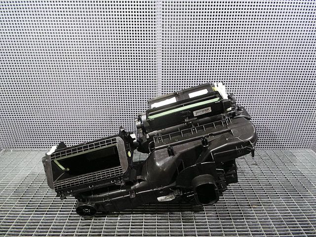 bontott VW GOLF VII Fűtés Box