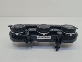 bontott VW GOLF VII Fűtéskapcsoló (digit klímás)