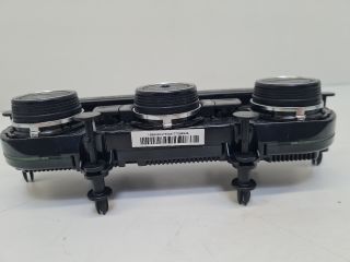 bontott VW GOLF VII Fűtéskapcsoló (digit klímás)