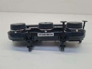 bontott VW GOLF VII Fűtéskapcsoló (digit klímás)