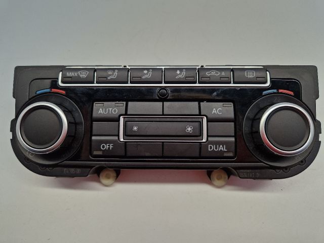 bontott VW GOLF VII Fűtéskapcsoló (digit klímás)