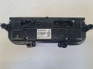 bontott VW GOLF VII Fűtéskapcsoló (digit klímás)