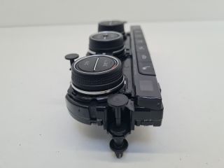 bontott VW GOLF VII Fűtéskapcsoló (digit klímás)