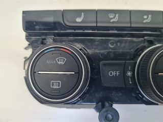 bontott VW GOLF VII Fűtéskapcsoló (digit klímás)