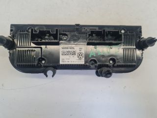 bontott VW GOLF VII Fűtéskapcsoló (digit klímás)