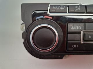 bontott VW GOLF VII Fűtéskapcsoló (digit klímás)