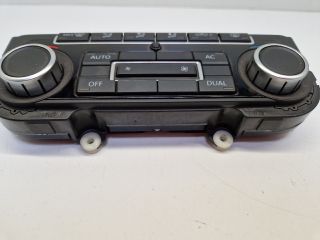 bontott VW GOLF VII Fűtéskapcsoló (digit klímás)