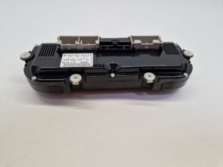bontott VW GOLF VII Fűtéskapcsoló (digit klímás)