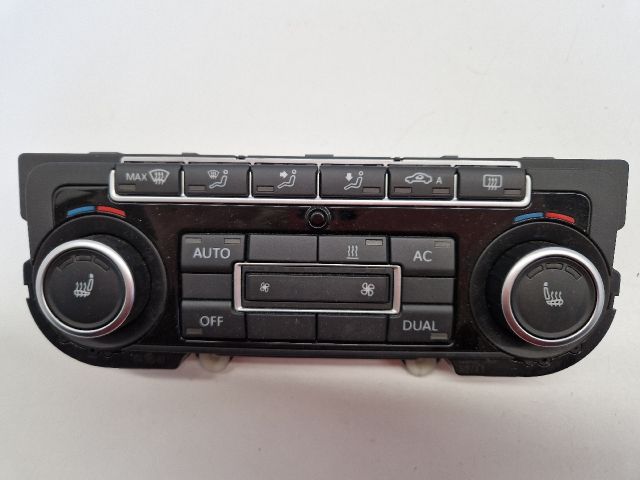 bontott VW GOLF VII Fűtéskapcsoló (digit klímás)
