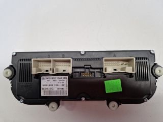 bontott VW GOLF VII Fűtéskapcsoló (digit klímás)