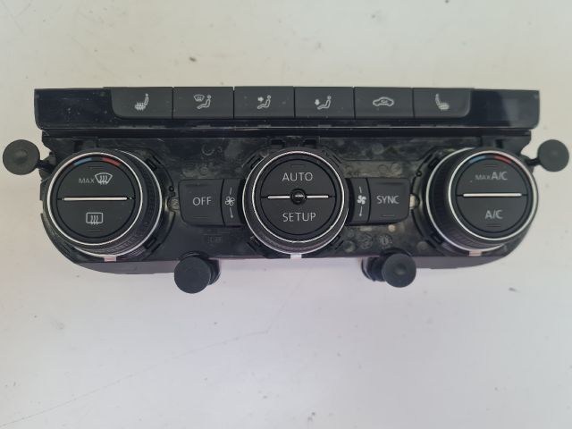 bontott VW GOLF VII Fűtéskapcsoló (digit klímás)