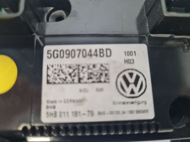 bontott VW GOLF VII Fűtéskapcsoló (digit klímás)