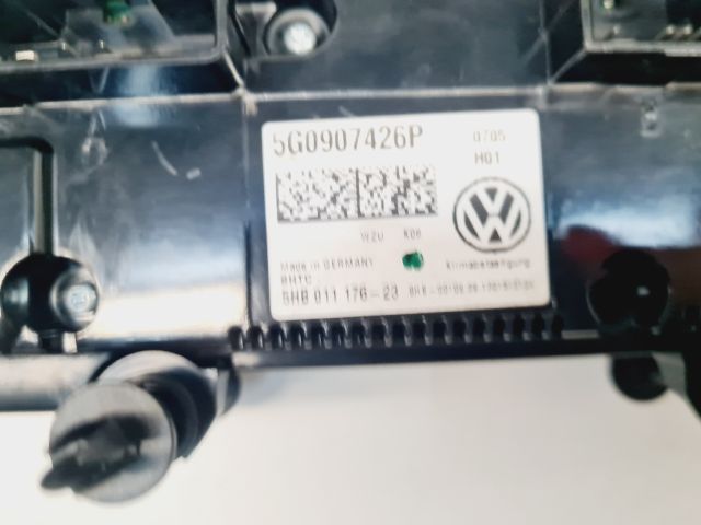 bontott VW GOLF VII Fűtéskapcsoló (digit klímás)