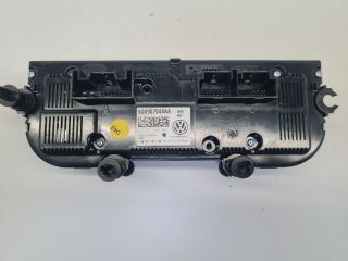 bontott VW GOLF VII Fűtéskapcsoló (digit klímás)