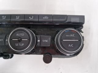 bontott VW GOLF VII Fűtéskapcsoló (digit klímás)