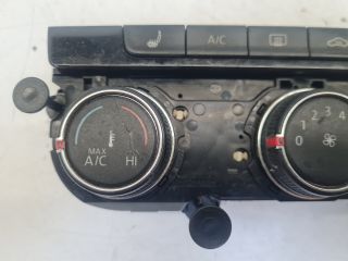 bontott VW GOLF VII Fűtéskapcsoló (digit klímás)