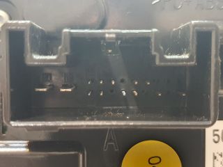 bontott VW GOLF VII Fűtéskapcsoló (digit klímás)