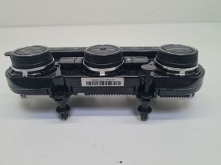 bontott VW GOLF VII Fűtéskapcsoló (digit klímás)