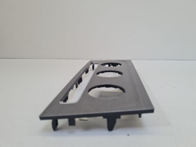 bontott VW GOLF VII Fűtéskapcsoló Keret