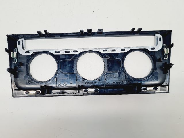 bontott VW GOLF VII Fűtéskapcsoló Keret