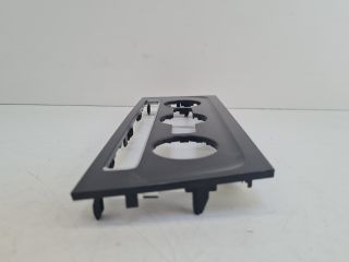 bontott VW GOLF VII Fűtéskapcsoló Keret