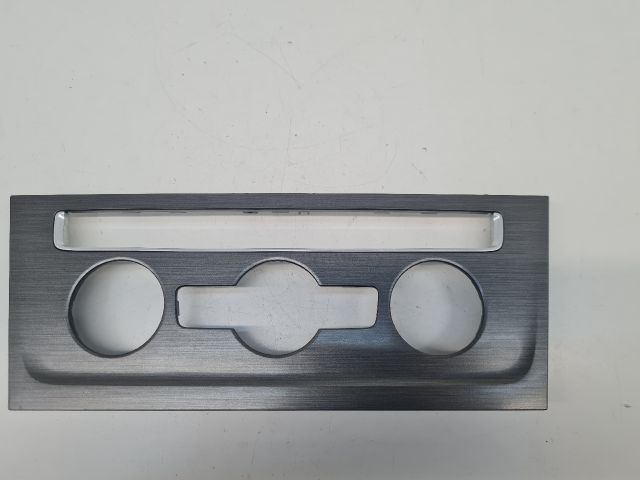 bontott VW GOLF VII Fűtéskapcsoló Keret