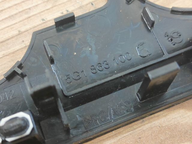 bontott VW GOLF VII Fűtéskapcsoló Keret