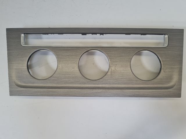 bontott VW GOLF VII Fűtéskapcsoló Keret