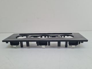 bontott VW GOLF VII Fűtéskapcsoló Keret