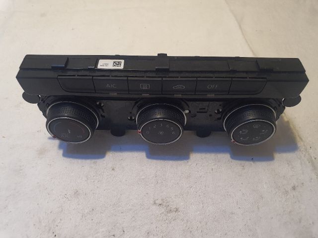 bontott VW GOLF VII Fűtéskapcsoló (manuális klímás)