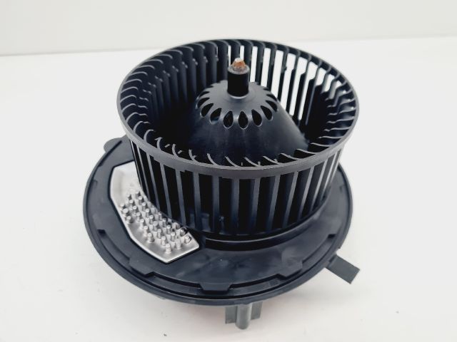 bontott VW GOLF VII Fűtőmotor (Klímás)