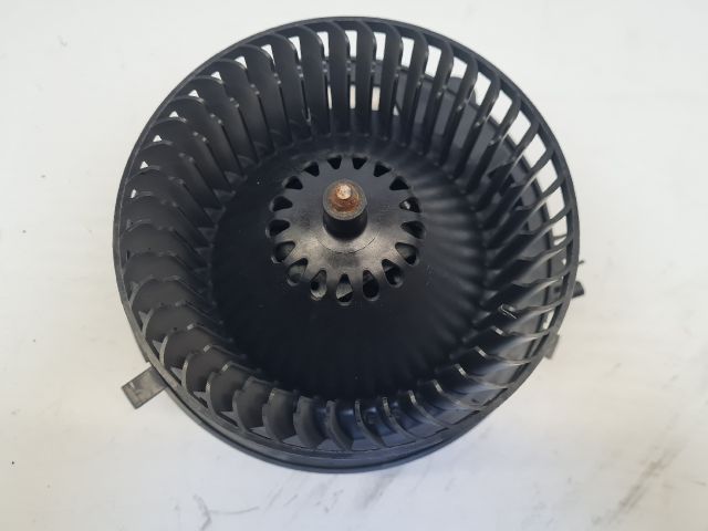 bontott VW GOLF VII Fűtőmotor (Klímás)