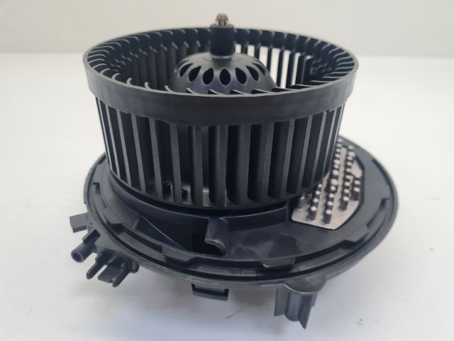 bontott VW GOLF VII Fűtőmotor (Klímás)