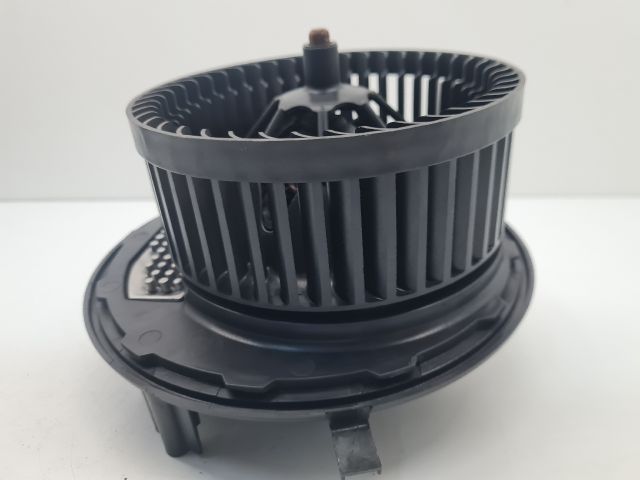 bontott VW GOLF VII Fűtőmotor (Klímás)