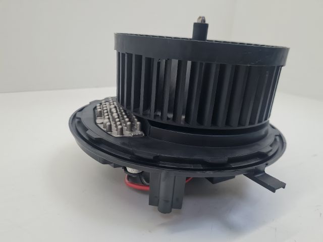 bontott VW GOLF VII Fűtőmotor (Klímás)