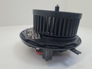 bontott VW GOLF VII Fűtőmotor (Klímás)