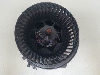 bontott VW GOLF VII Fűtőmotor (Klímás)